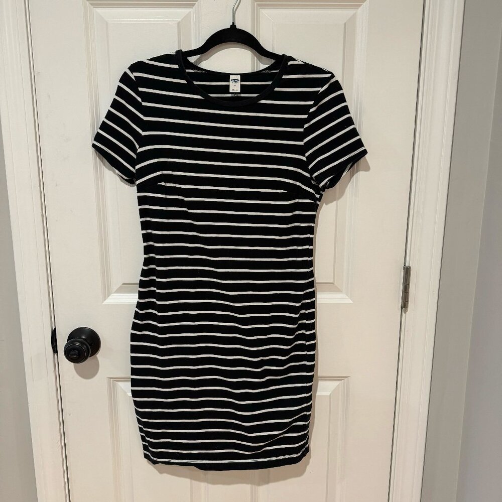 Black‎ and White Stretchy T Shirt Dress - Size Medium